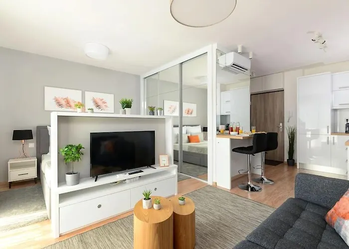 Tidewater Pearl Apartment