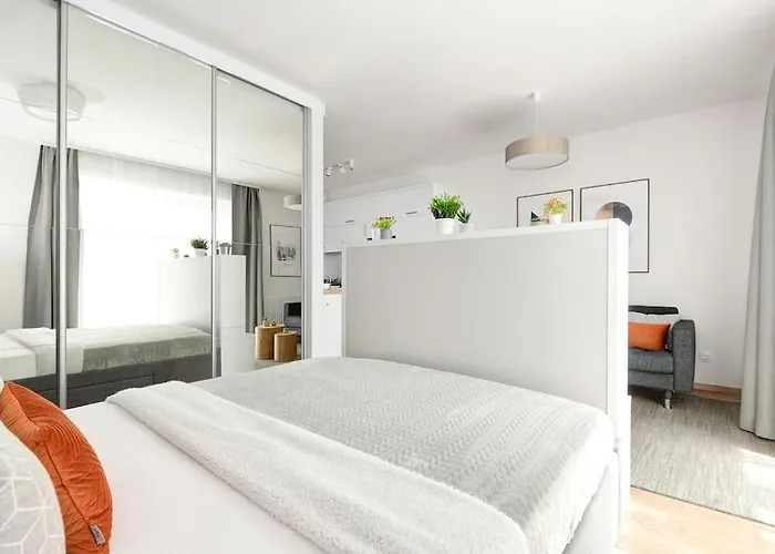 Tidewater Pearl Apartment *