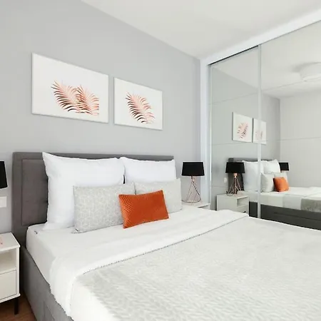 Апартаменты Tidewater Pearl *